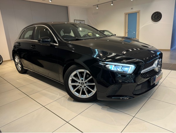 MERCEDES A180D SPORT EXTRA