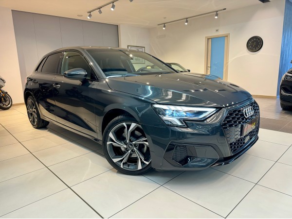 AUDI A3 SPORTBACK S LINE