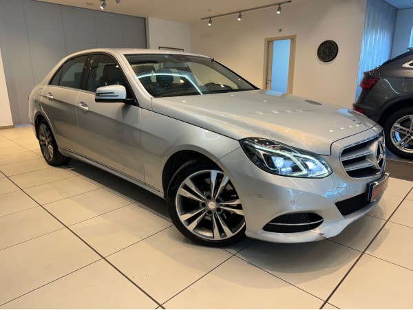 MERCEDES E300d PREMIUM