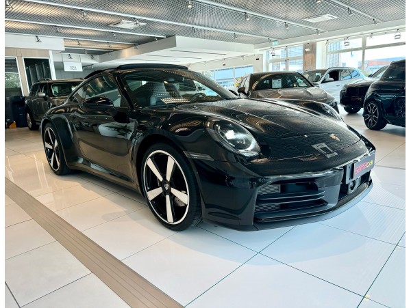 PORSCHE CARRERA 911 992.2...